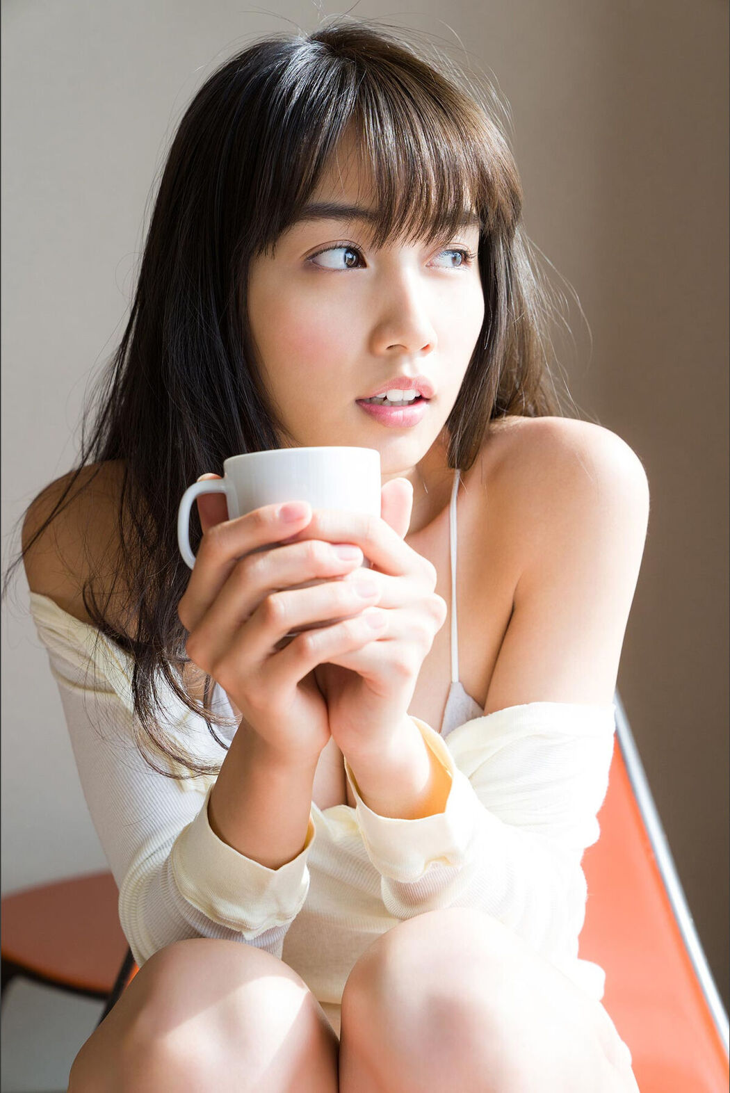 JP Hikari Kuroki 黒木ひかり – 神的美少女 スピサン グラビアフォトブック (42P)