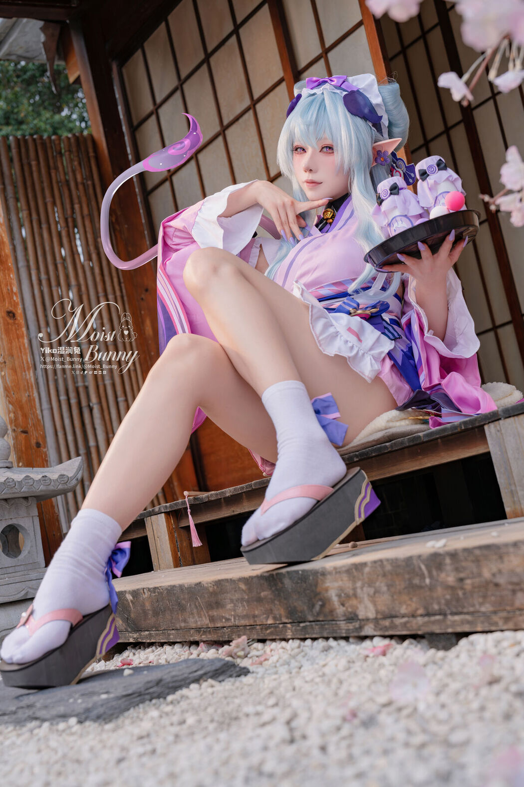 Coser@黏黏团子兔 – 05月作品 浮枕朝颜-梦见月瑞希 红昭愿 Part01 (67P – 5V)