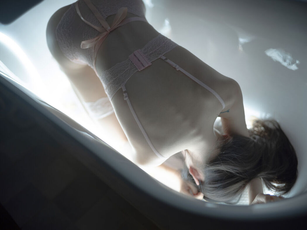 Coser@一米八的大梨子 – 思念如苦海 (41P)