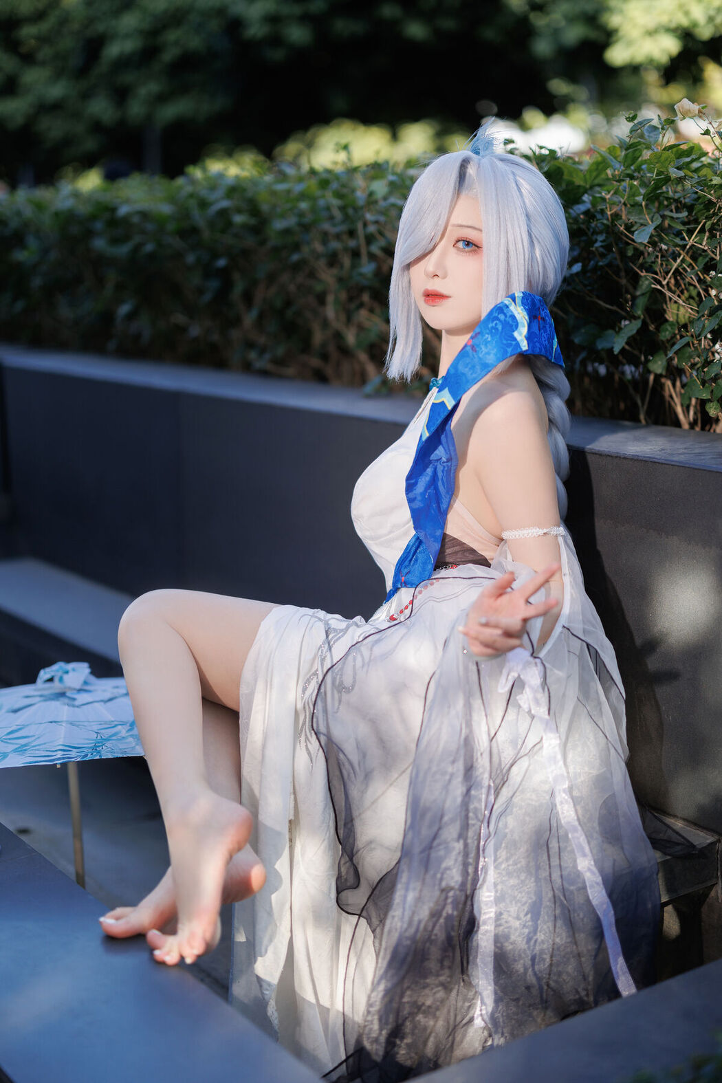 Coser@封疆疆v – 申鹤场照 (13P)