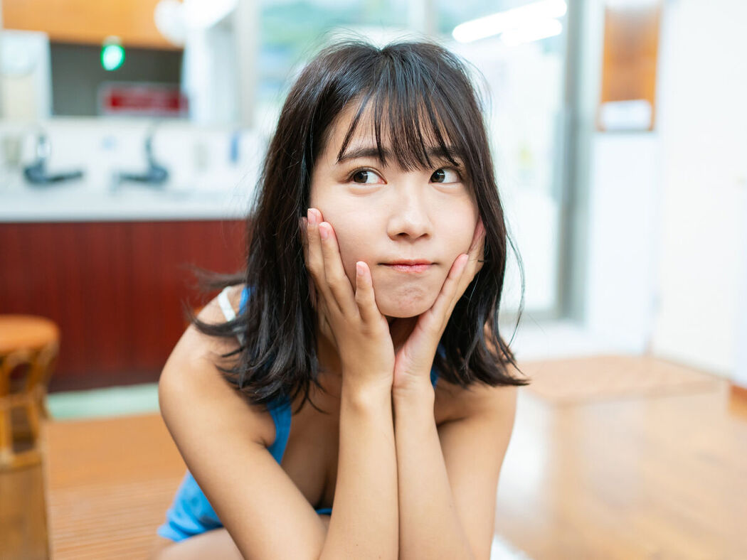 JP Amau Kisumi 天羽希純 &#8211; FLASHデジタル写真集 銭湯で大はしゃぎ (65P)