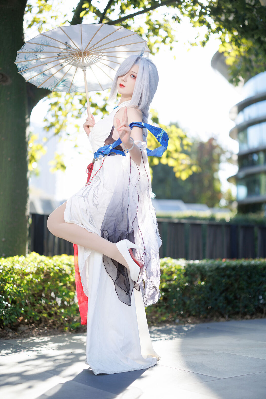 Coser@封疆疆v – 申鹤场照 (13P)