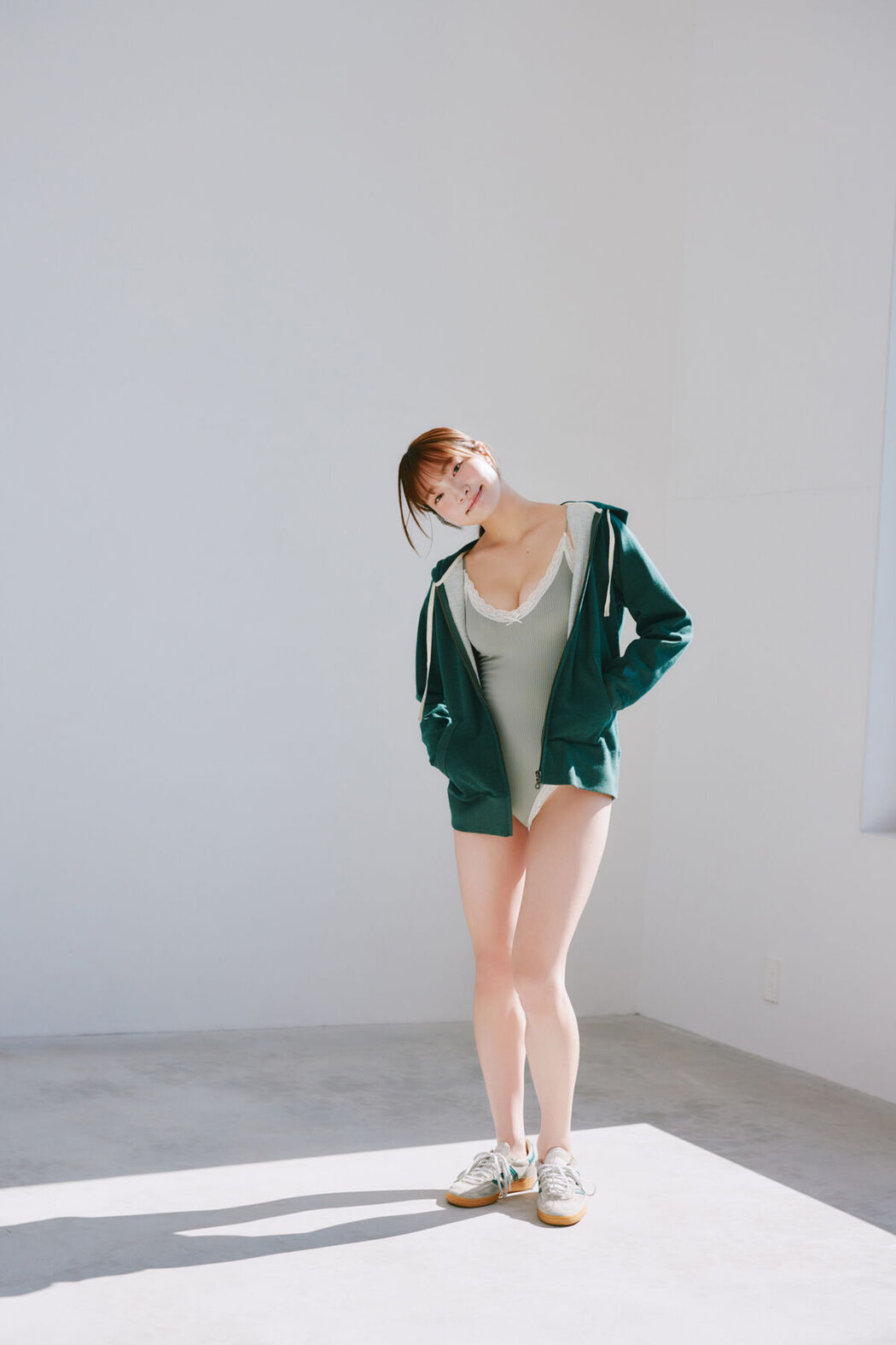 JP Natsuki Satonaka 里仲菜月 – FRIDAYデジタル写真集 おとなっちゃんVol.1 (44P)