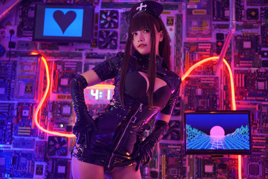 Coser@Neko薇薇 – 暗黑护士 (54P)