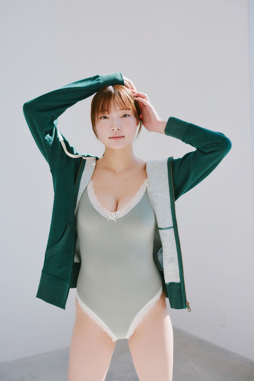 JP Natsuki Satonaka 里仲菜月 – FRIDAYデジタル写真集 おとなっちゃんVol.1 (44P)