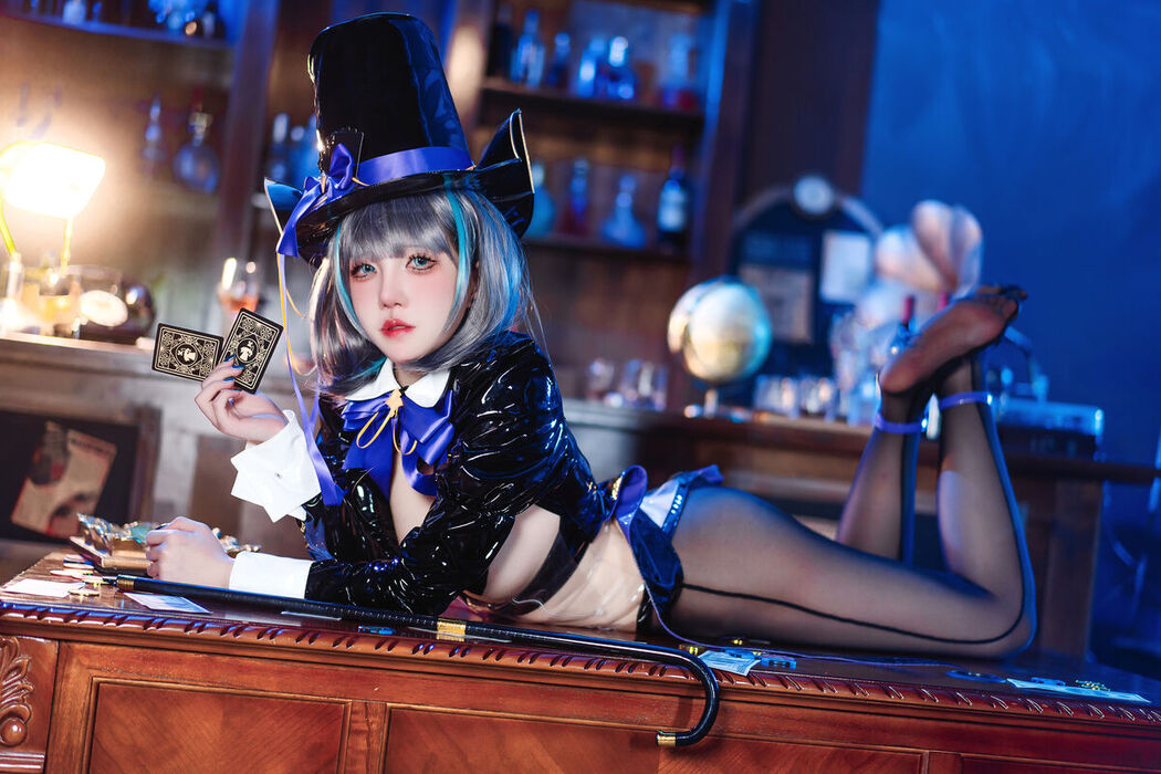 Coser@阿薰kaOri – 碧蓝航线 柴郡 魔术师 (82P – 13V)