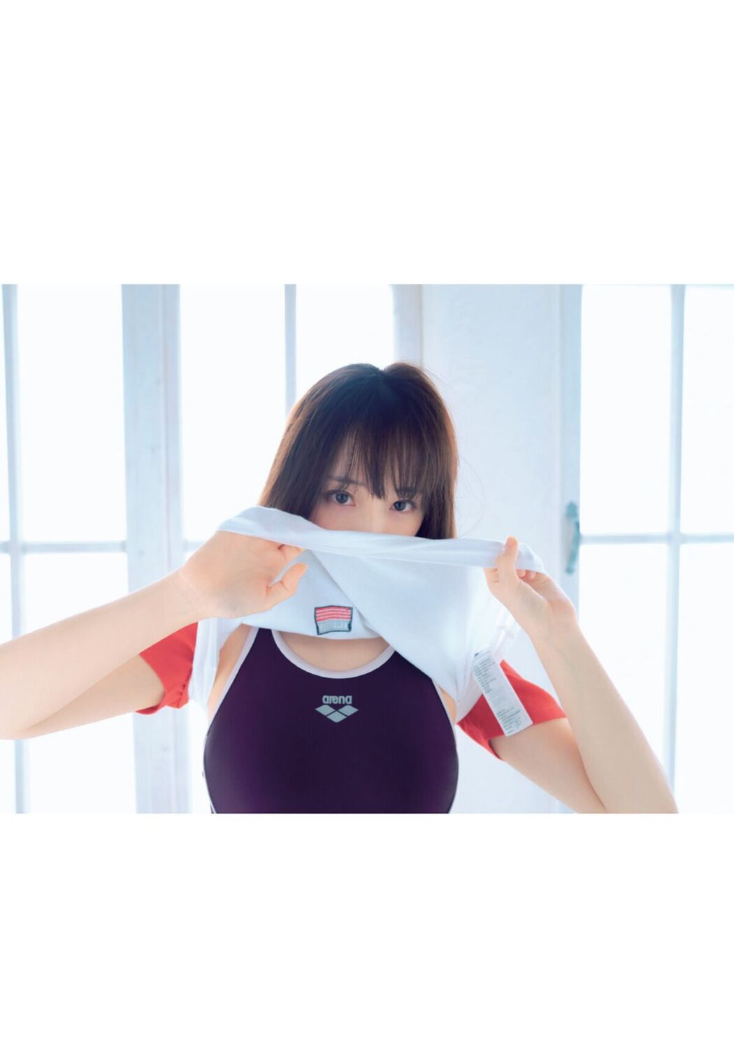 JP Moe Iori 伊織萌 &#8211; 競泳水着 (72P)