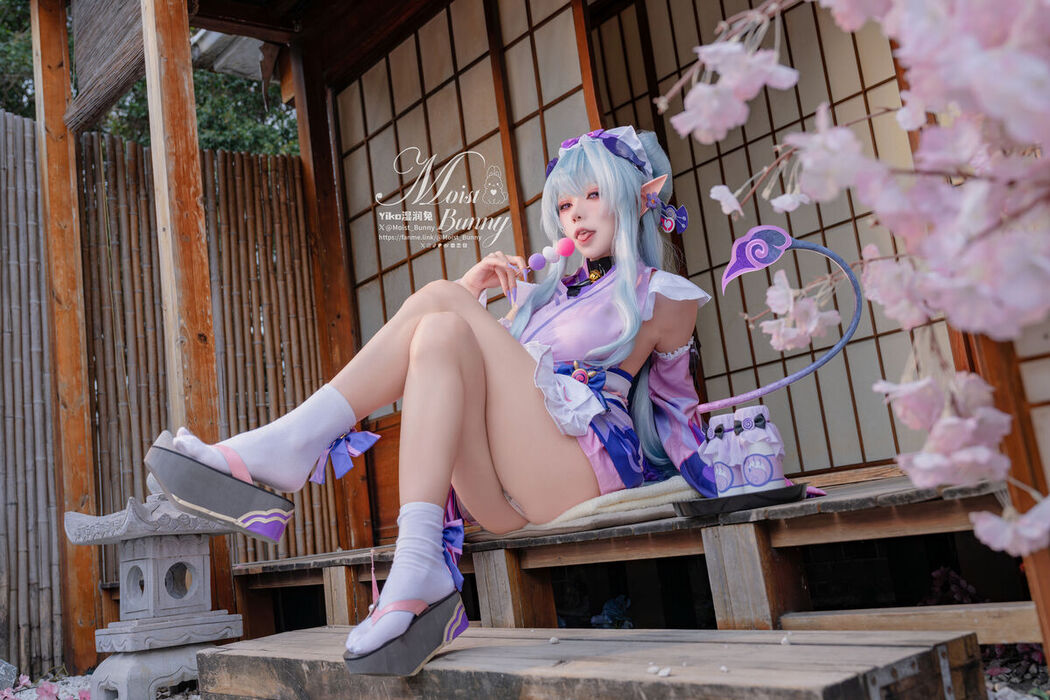 Coser@黏黏团子兔 – 05月作品 浮枕朝颜-梦见月瑞希 红昭愿 Part01 (67P – 5V)