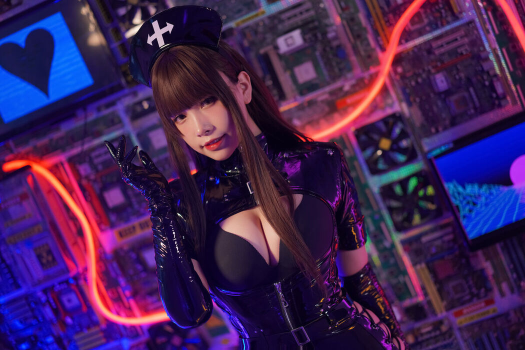 Coser@Neko薇薇 – 暗黑护士 (54P)