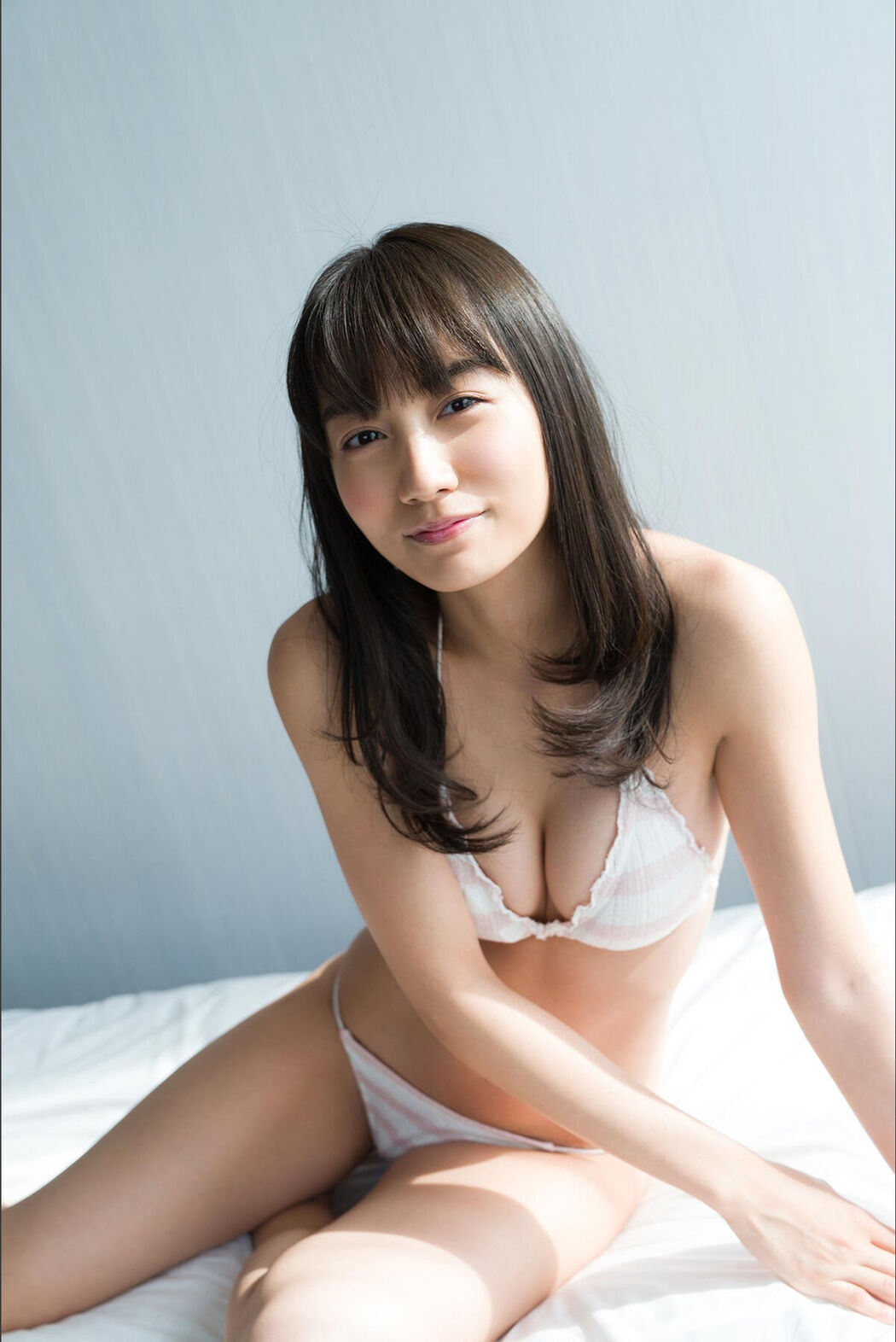 JP Hikari Kuroki 黒木ひかり – 神的美少女 スピサン グラビアフォトブック (42P)