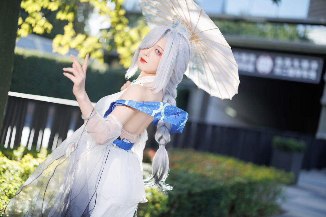 Coser@封疆疆v – 申鹤场照 (13P)