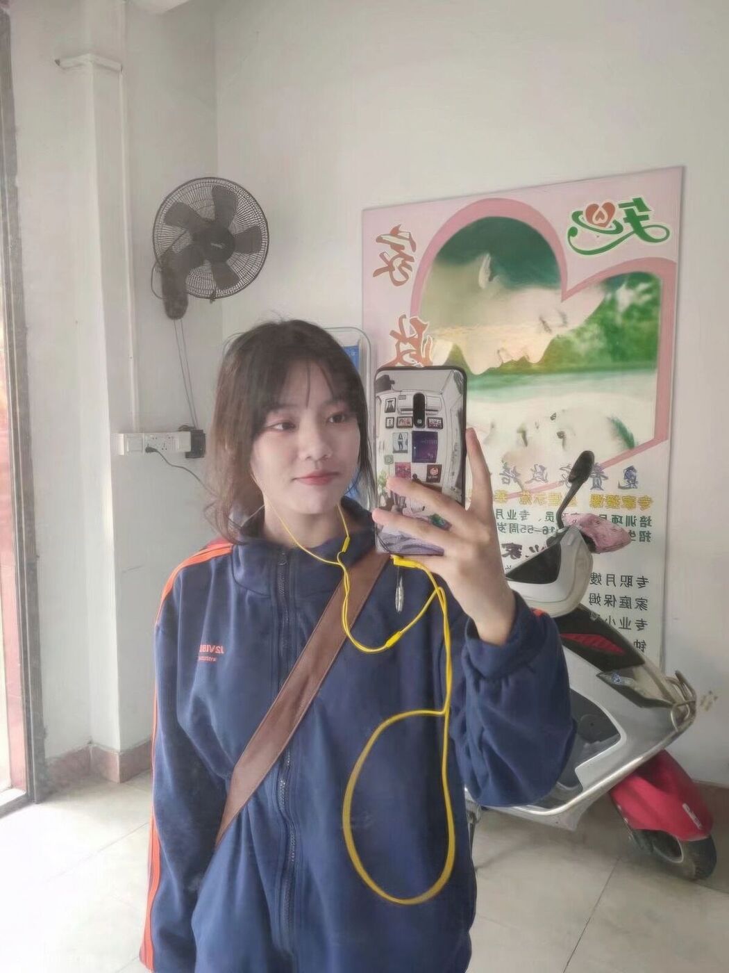 Sha Le Mei Xiao Cang Lao Shi 莎乐美小苍老师 &#8211; 网红外围 最新私密群门槛福利 Part02 (61P)