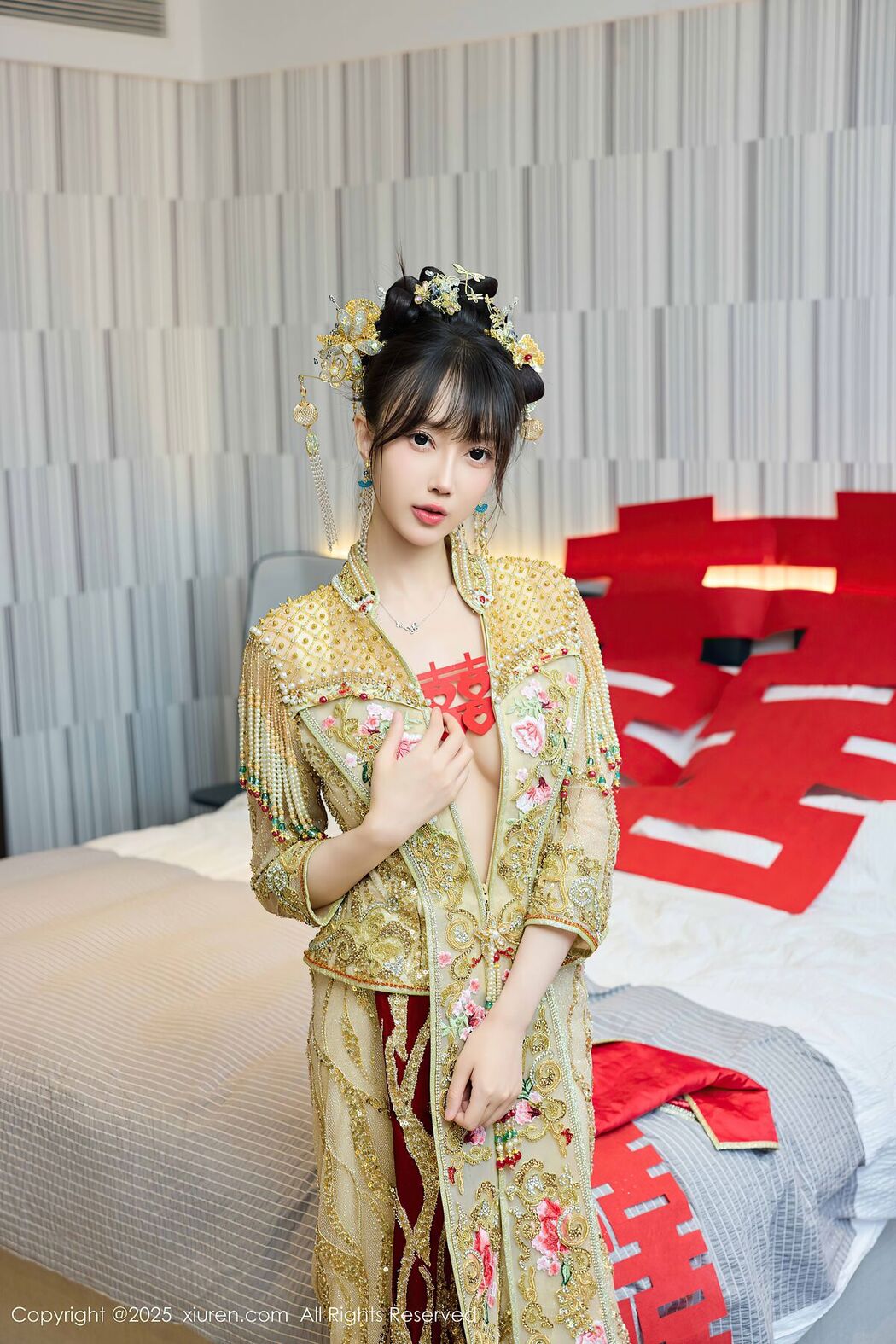 XiuRen秀人网 No.10567 Yue Er Yue Er (73P)