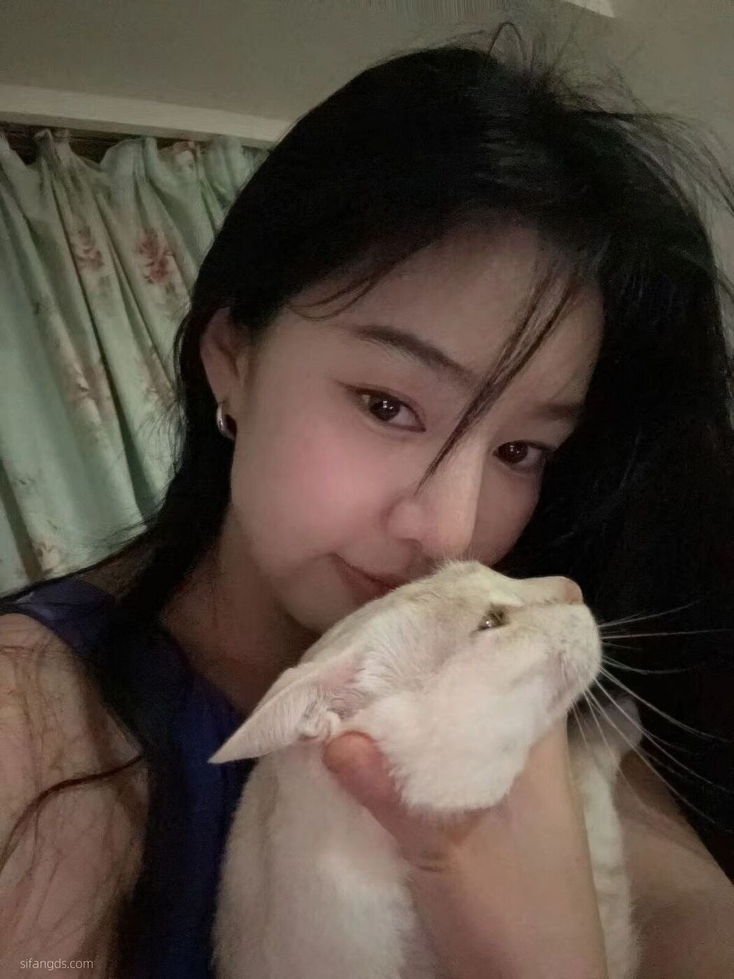 Sha Le Mei Xiao Cang Lao Shi 莎乐美小苍老师 &#8211; 网红外围 最新私密群门槛福利 Part02 (61P)