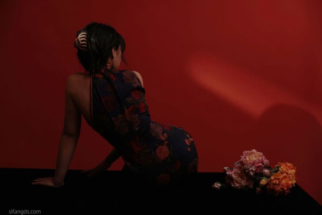 Sha Le Mei Xiao Cang Lao Shi 莎乐美小苍老师 &#8211; 网红外围 最新私密群门槛福利 Part03 (61P)