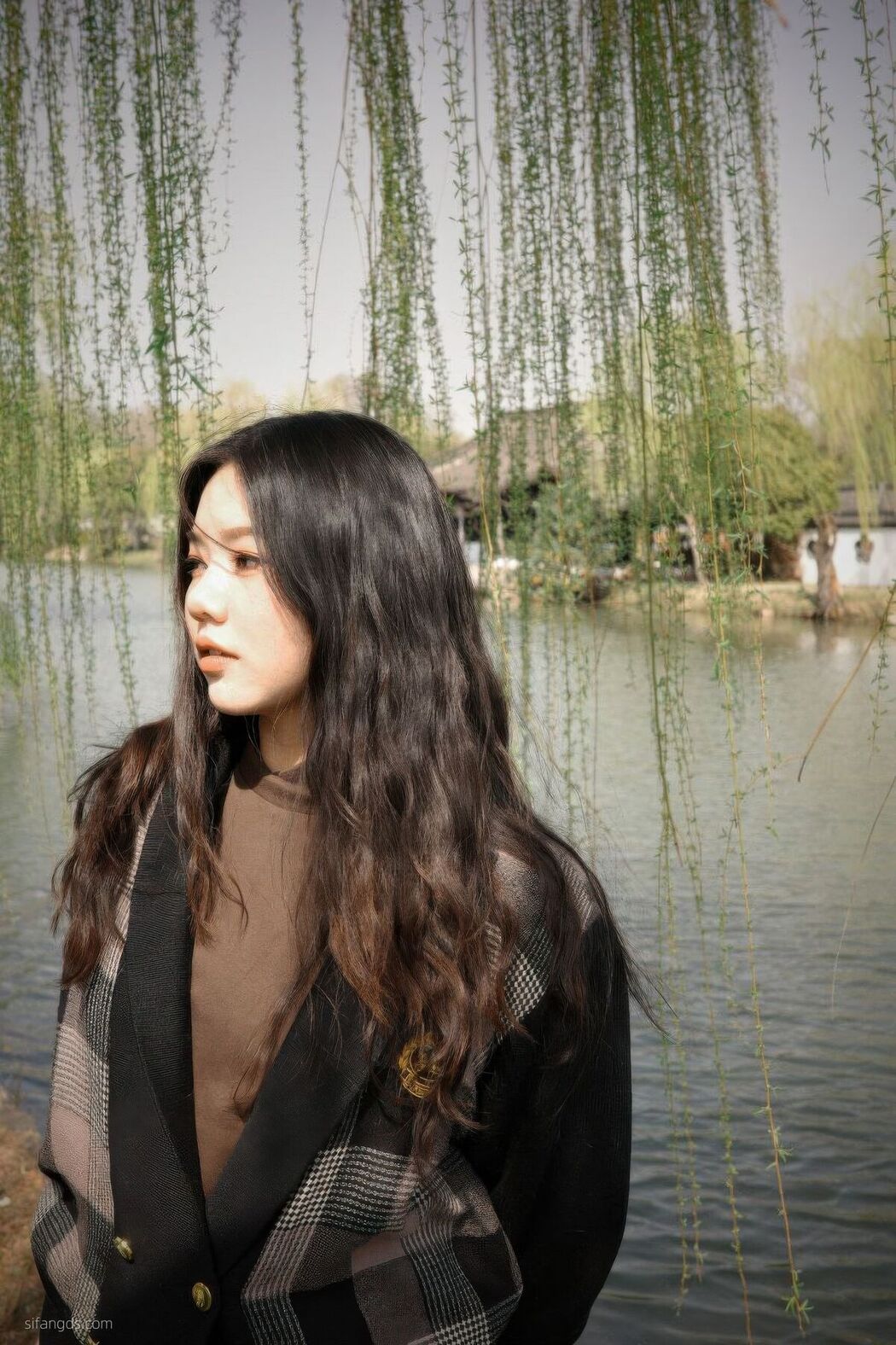 Sha Le Mei Xiao Cang Lao Shi 莎乐美小苍老师 &#8211; 网红外围 最新私密群门槛福利 Part01 (61P &#8211; 28V)