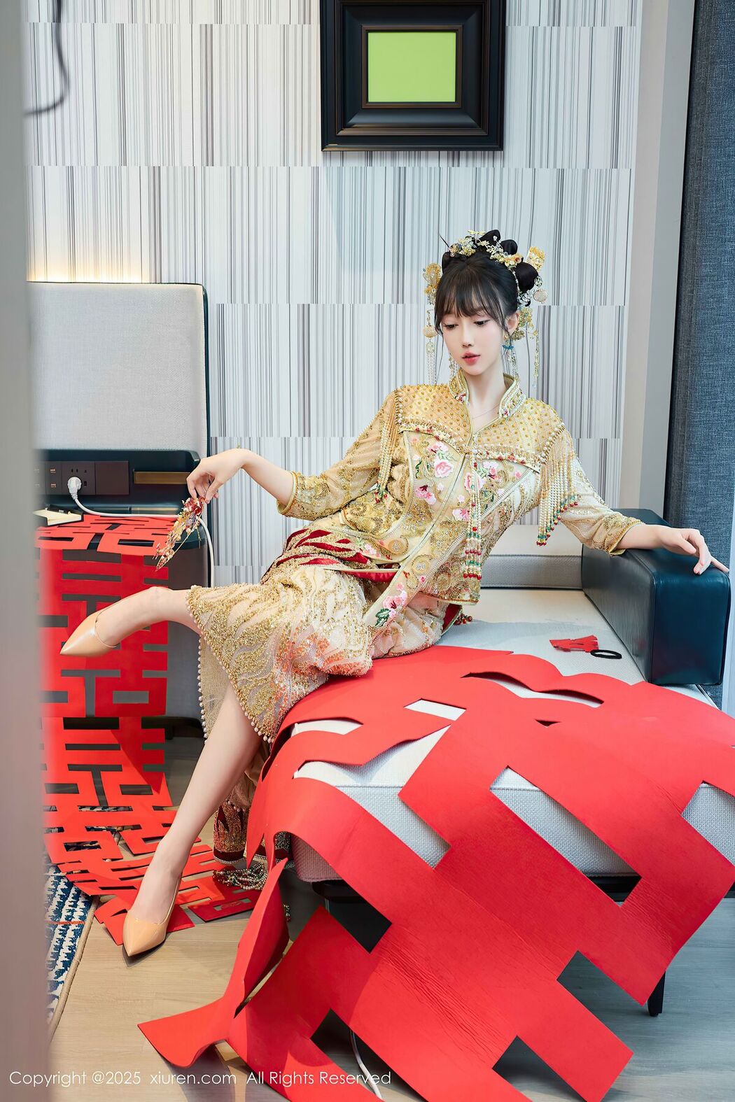 XiuRen秀人网 No.10567 Yue Er Yue Er (73P)