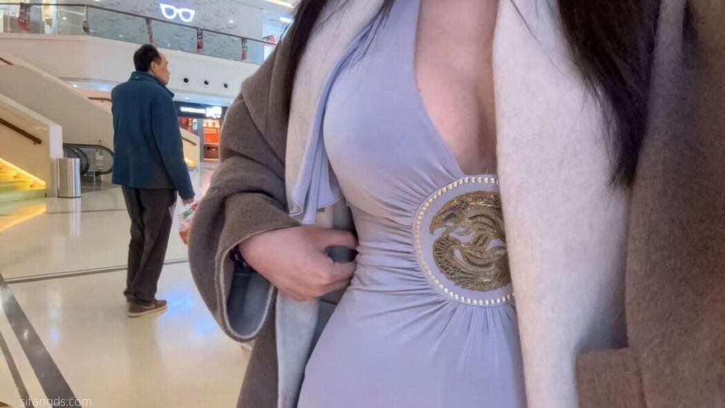 Sha Le Mei Xiao Cang Lao Shi 莎乐美小苍老师 &#8211; 网红外围 最新私密群门槛福利 Part01 (61P &#8211; 28V)