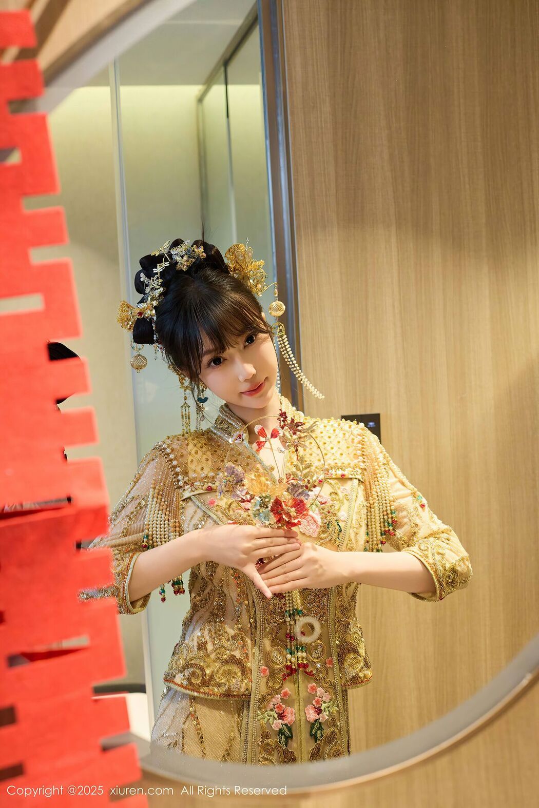 XiuRen秀人网 No.10567 Yue Er Yue Er (73P)