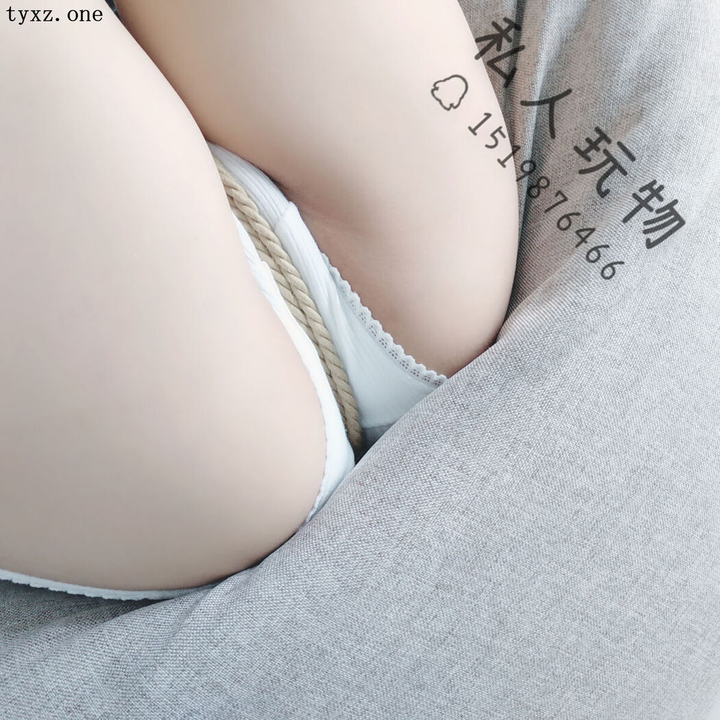 Coser@私人玩物 &#8211; 捆绑定制 (43P &#8211; 1V)