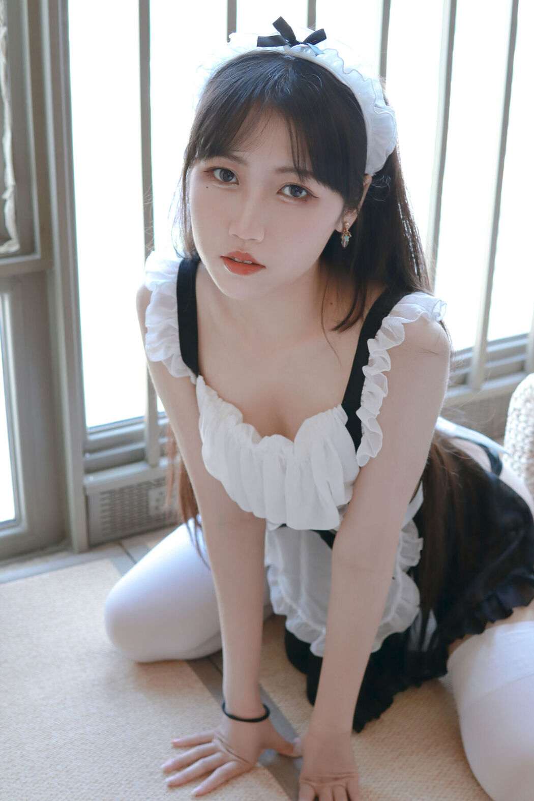 Coser@不呆猫 – 小女仆 (27P)