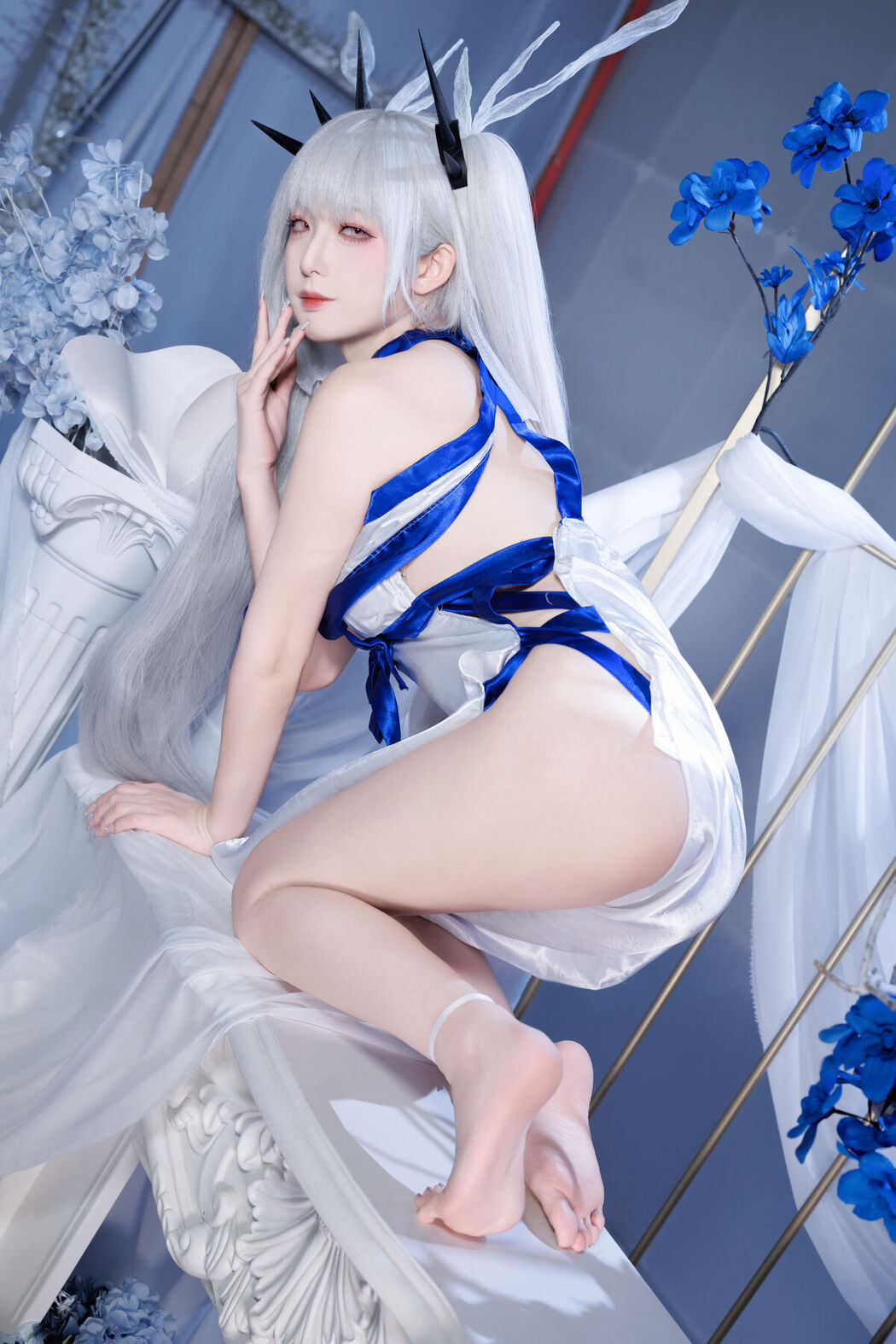 Coser@封疆疆v – 可畏礼服 (33P)