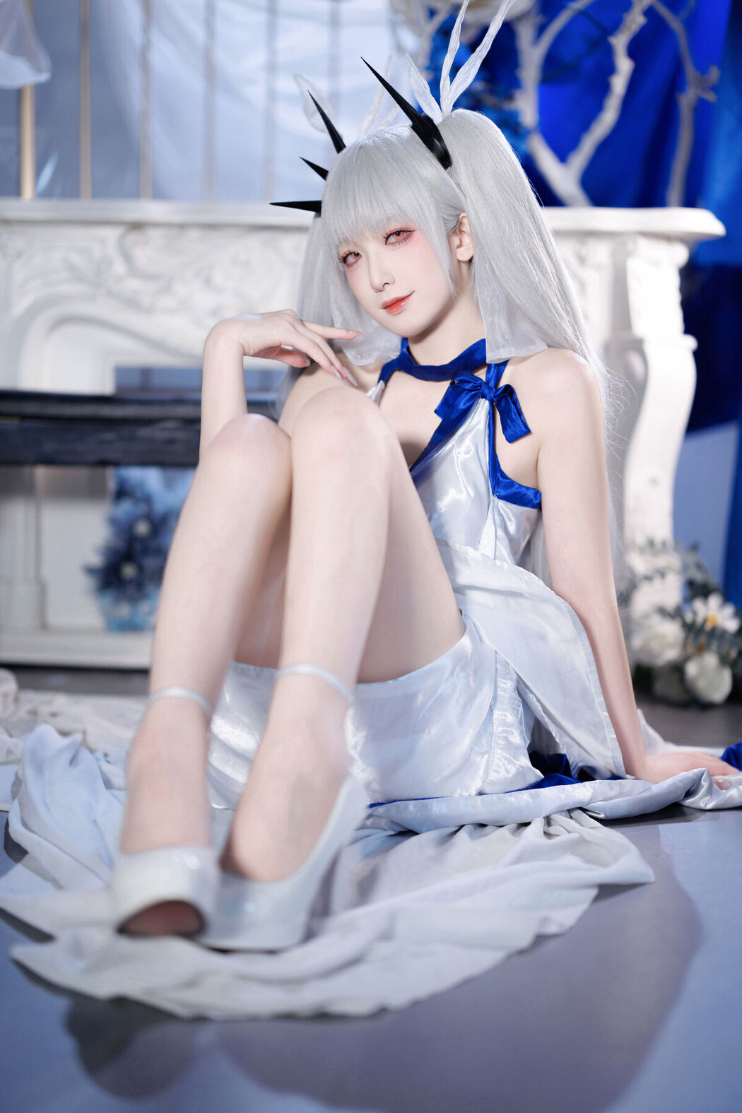 Coser@封疆疆v – 可畏礼服 (33P)