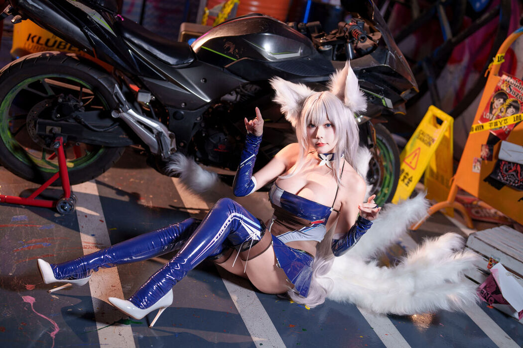 Coser@香草喵露露 – 信浓赛车 (13P – 1V)