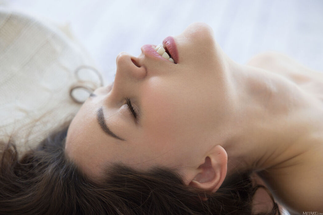 MetArt Marie Berger – White Textiles Part02 (52P)