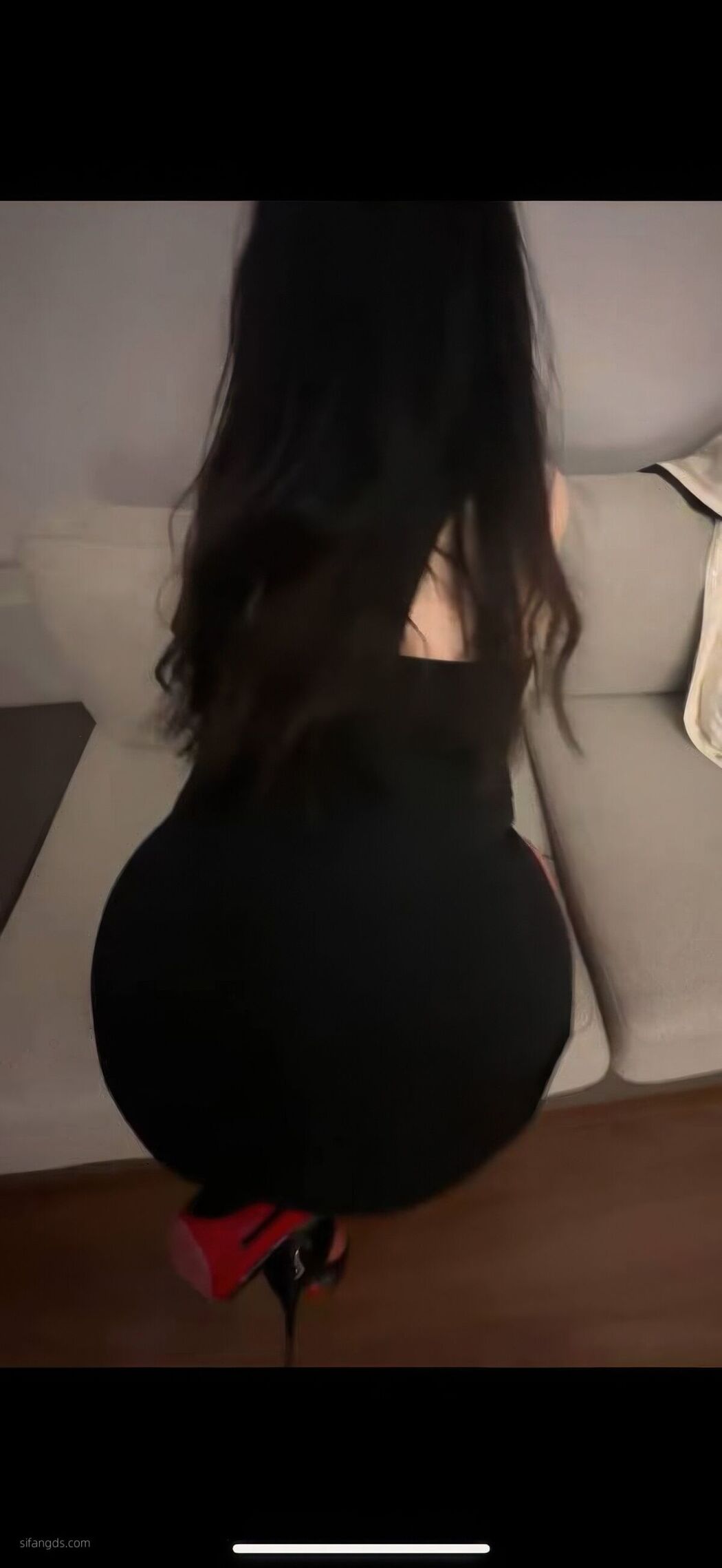 Sha Le Mei Xiao Cang Lao Shi 莎乐美小苍老师 – 网红外围 最新私密群门槛福利 Part04 (61P)