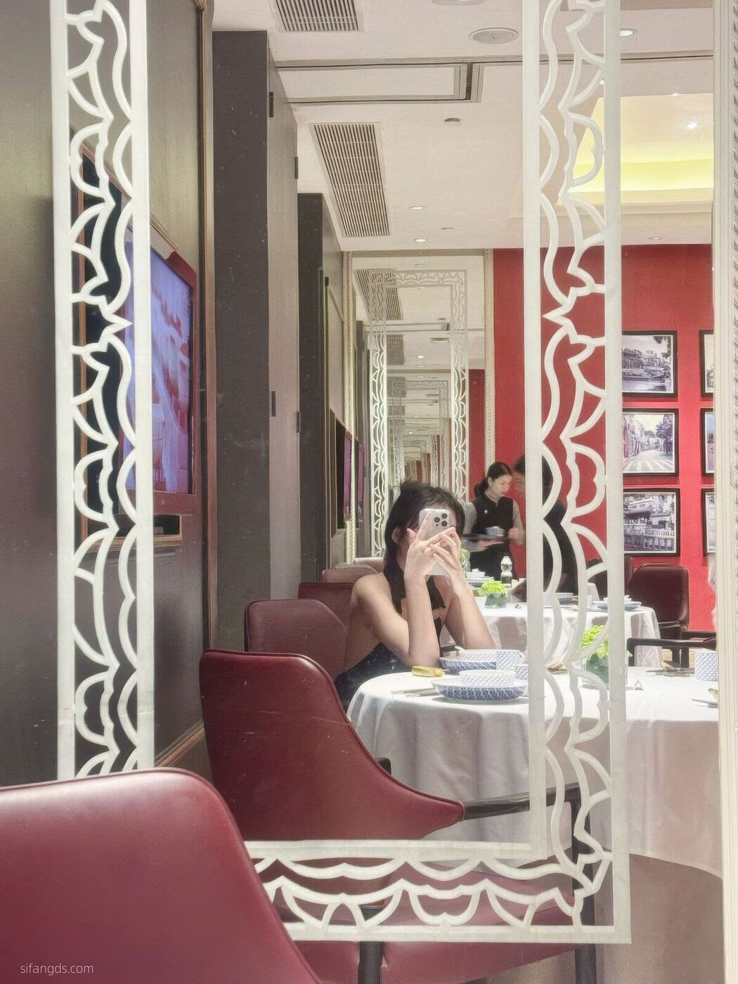 Sha Le Mei Xiao Cang Lao Shi 莎乐美小苍老师 – 网红外围 最新私密群门槛福利 Part04 (61P)