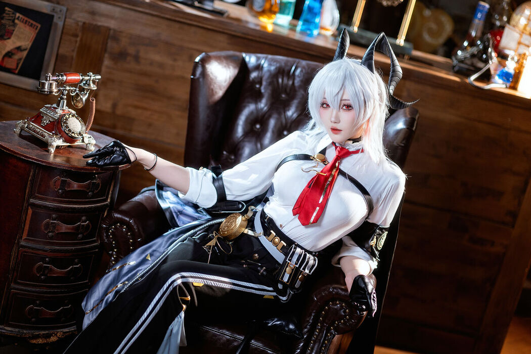 Coser@瓜希酱 – 鸣潮 赞妮 (20P)