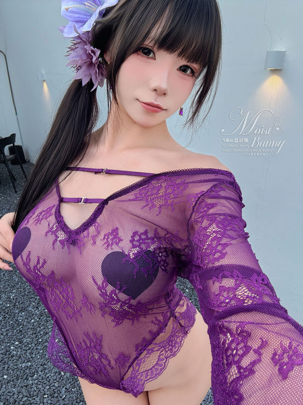 Coser@黏黏团子兔 – 06月票特典 紫色韵味 (42P – 1V)