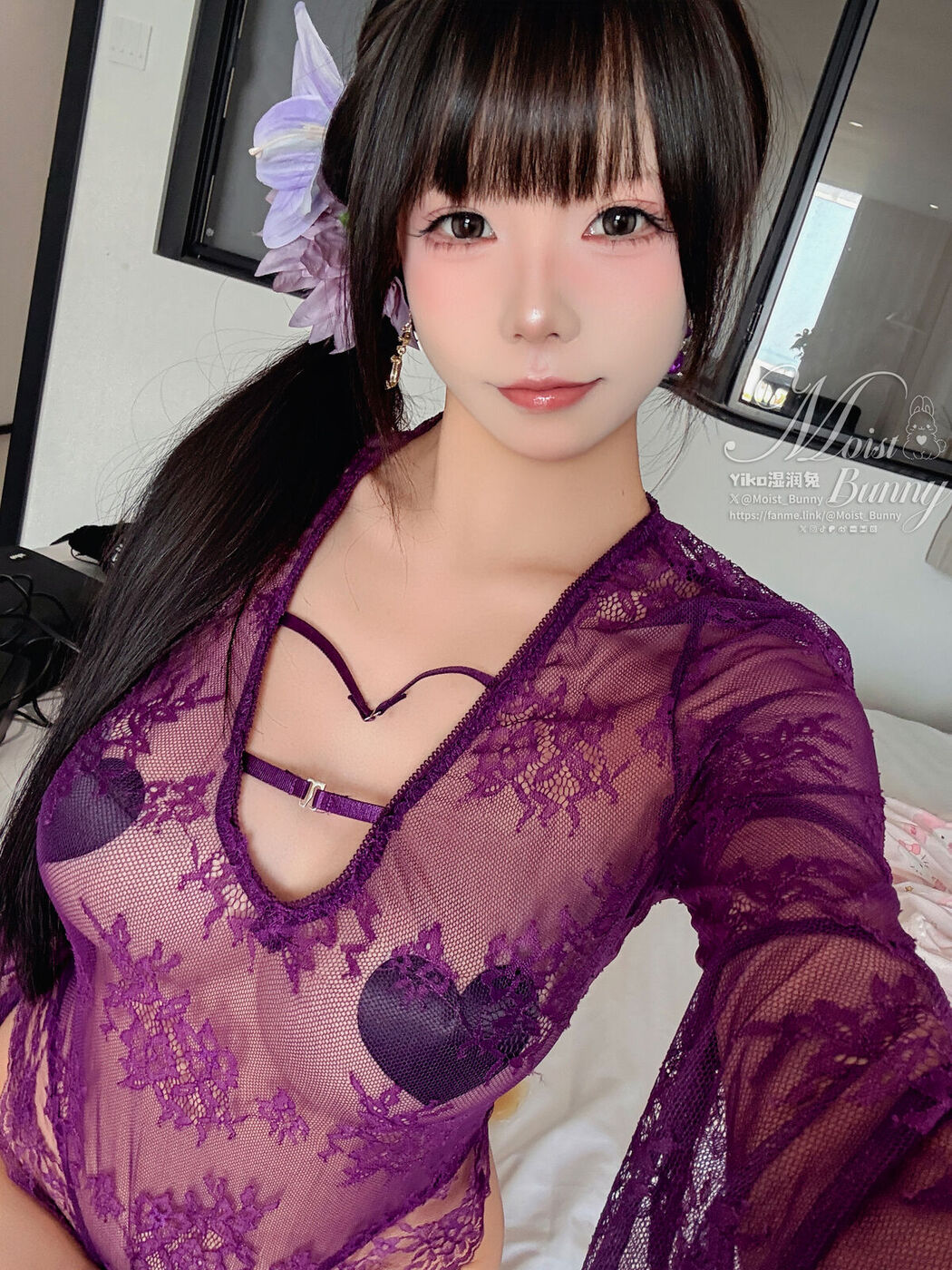 Coser@黏黏团子兔 – 06月票特典 紫色韵味 (42P – 1V)