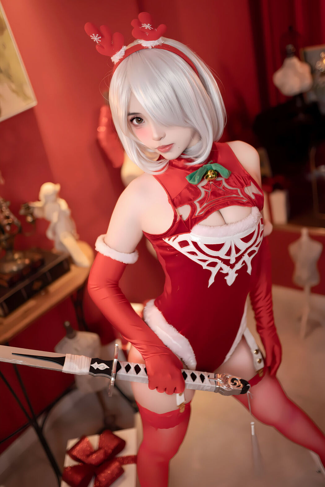 Coser@Bangni邦尼 – 圣诞尼尔 红裙御姐 Part01 (67P)