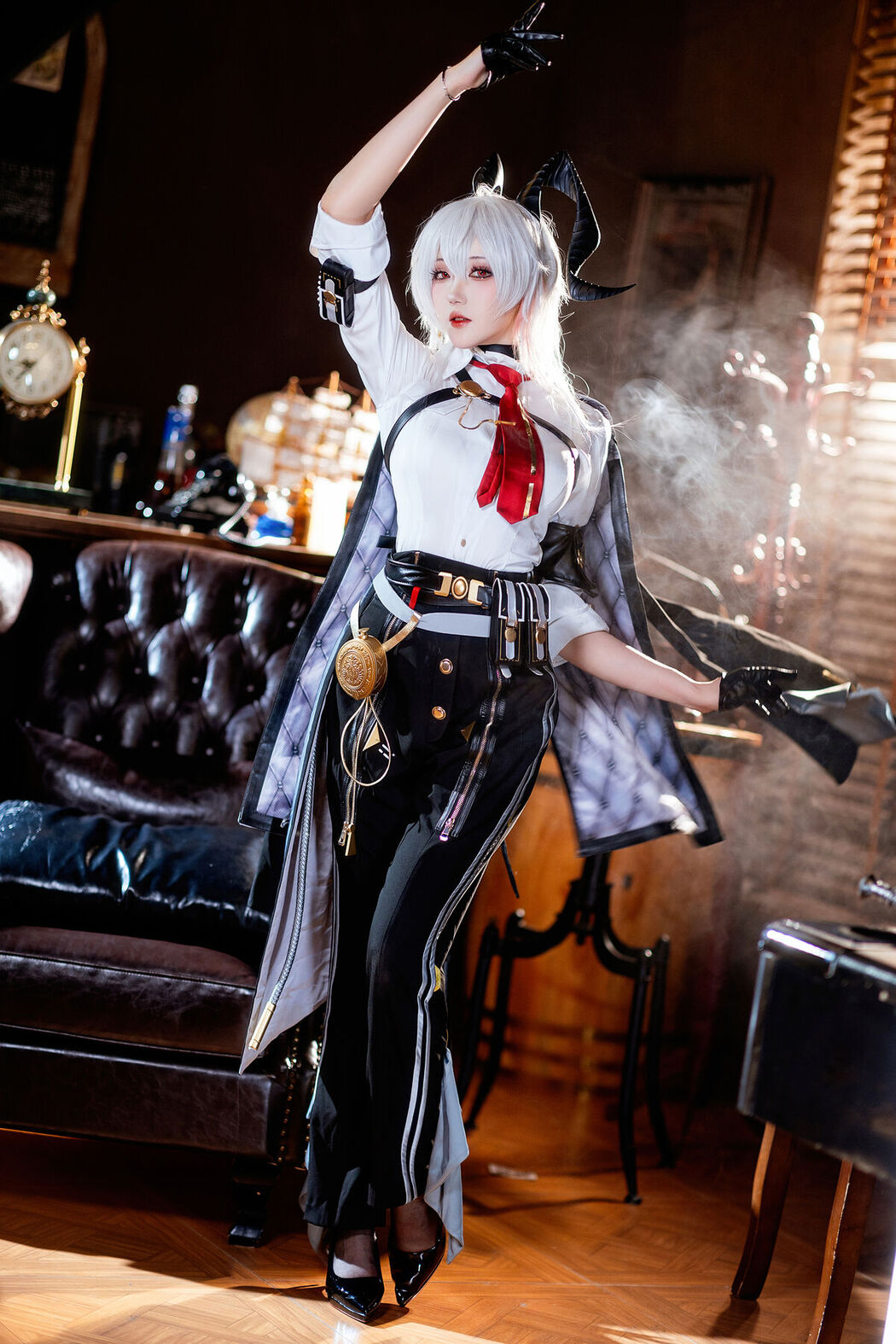 Coser@瓜希酱 &#8211; 鸣潮 赞妮 (20P)