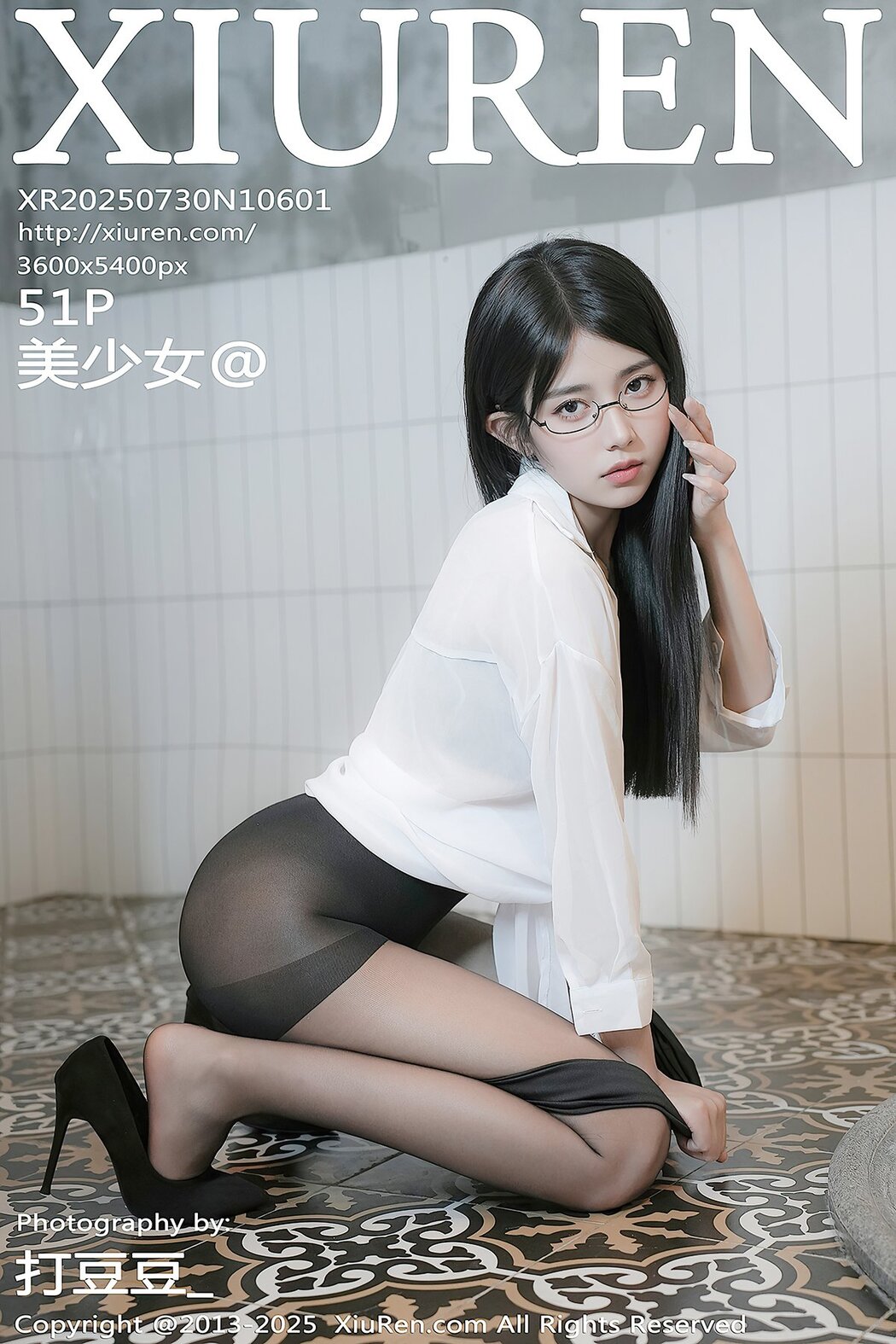 XiuRen秀人网 No.10601 Mei Shao Nu (52P) Cover Photo