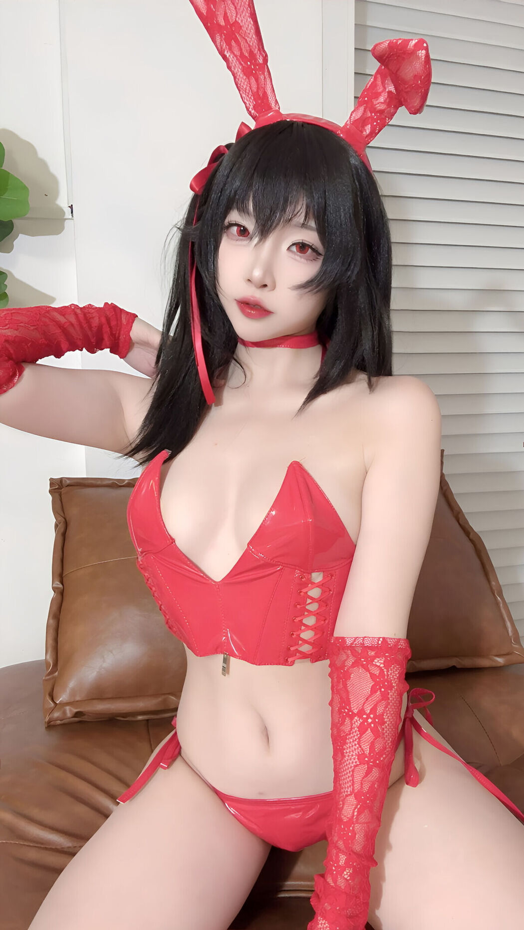Coser@二佐Nisa – 碧蓝航线 大凤兔女郎 Part02 (55P)