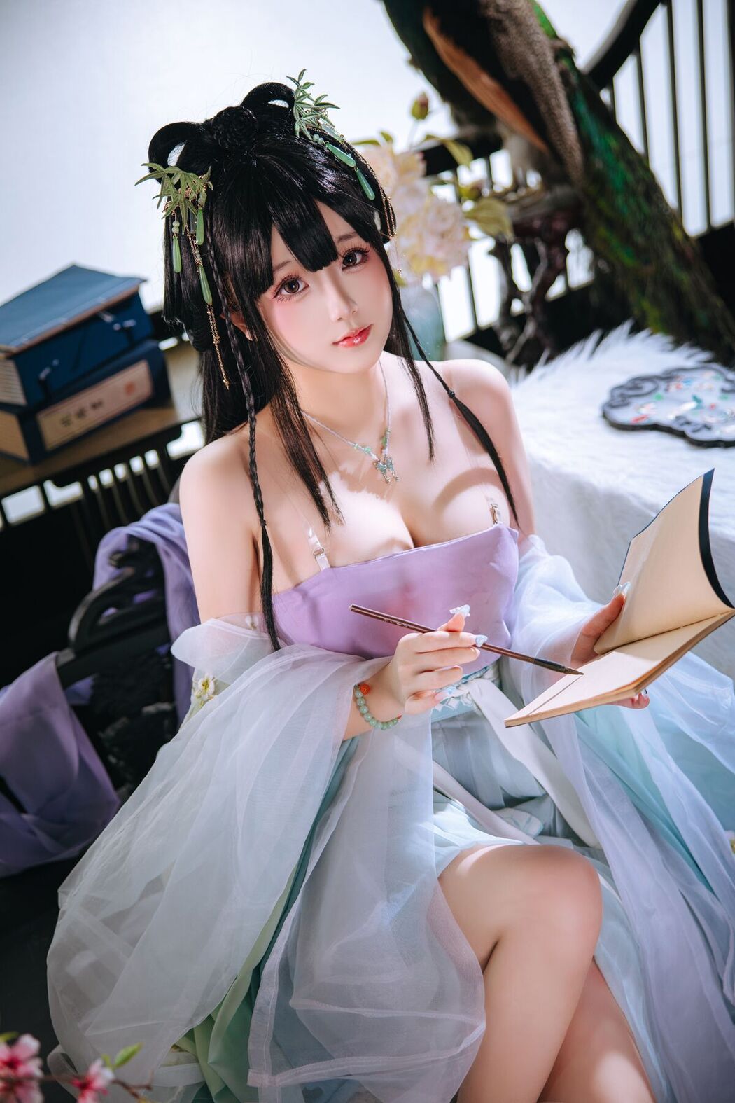 Coser@日奈娇 – 师姐 Part01 (59P – 5V)
