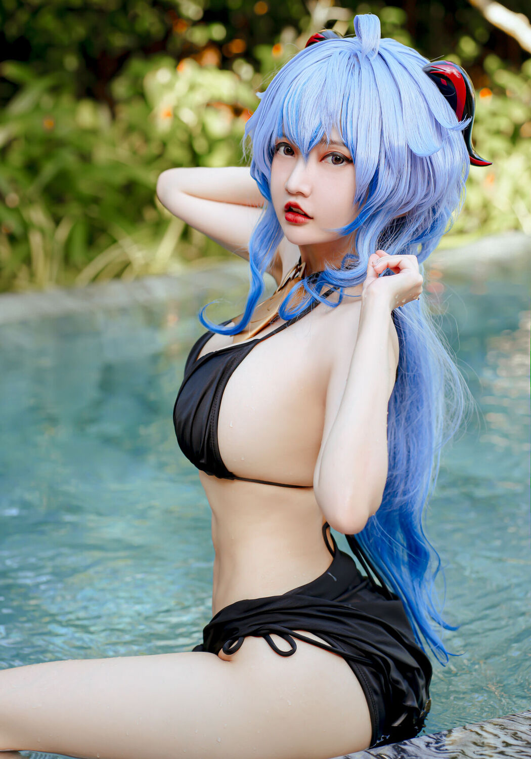 Coser@Potato Godzilla – Ganyu Bikini (16P)