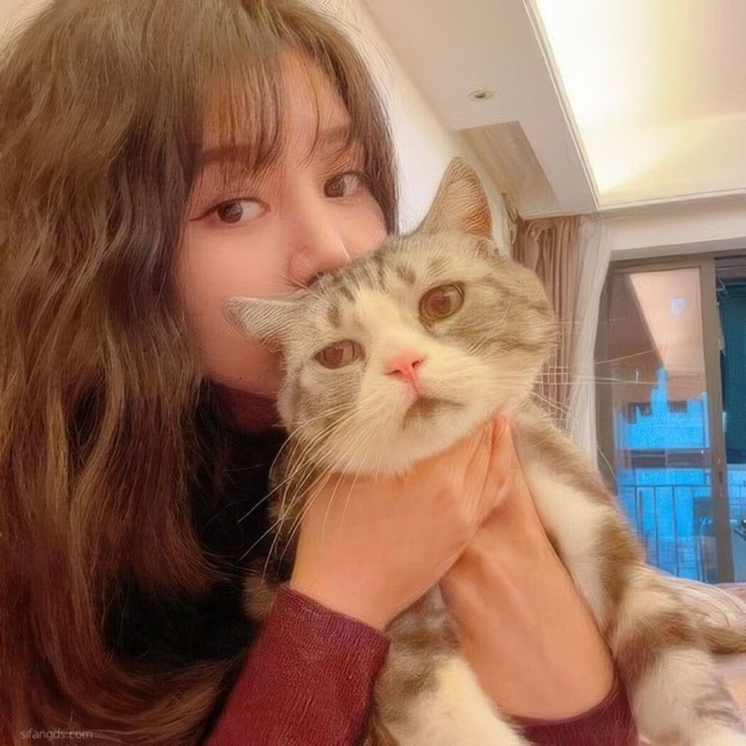 Sha Le Mei Xiao Cang Lao Shi 莎乐美小苍老师 – 网红外围 最新私密群门槛福利 Part07 (60P)