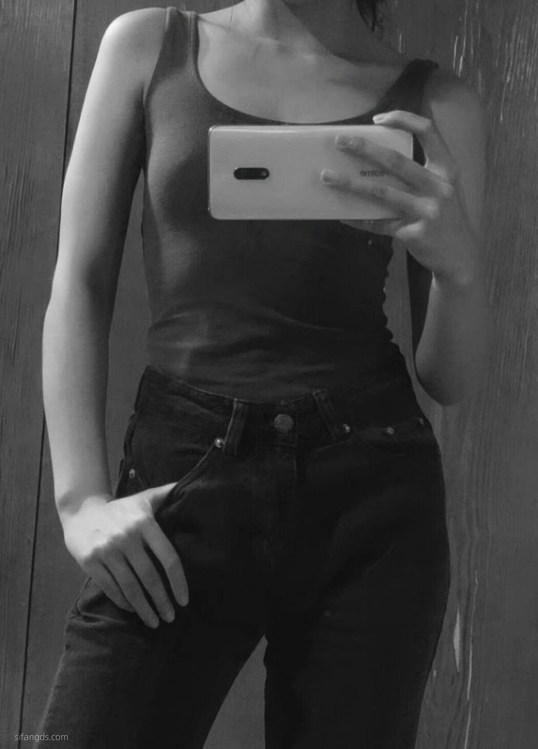 Sha Le Mei Xiao Cang Lao Shi 莎乐美小苍老师 – 网红外围 最新私密群门槛福利 Part06 (61P)