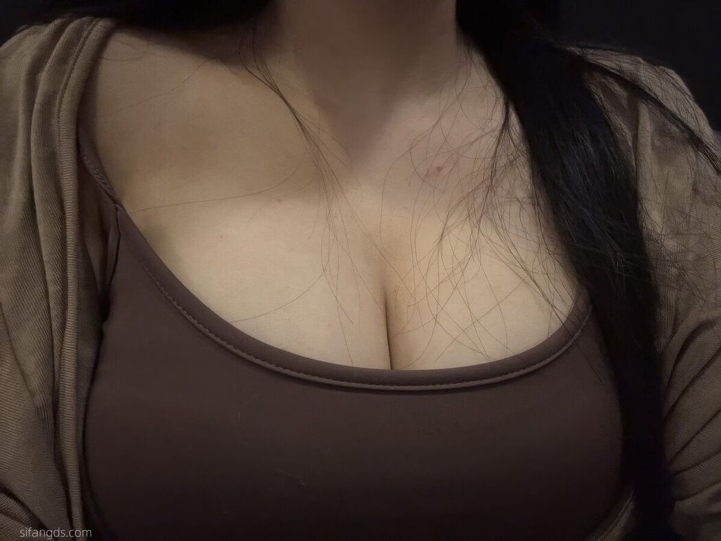 Sha Le Mei Xiao Cang Lao Shi 莎乐美小苍老师 – 网红外围 最新私密群门槛福利 Part06 (61P)