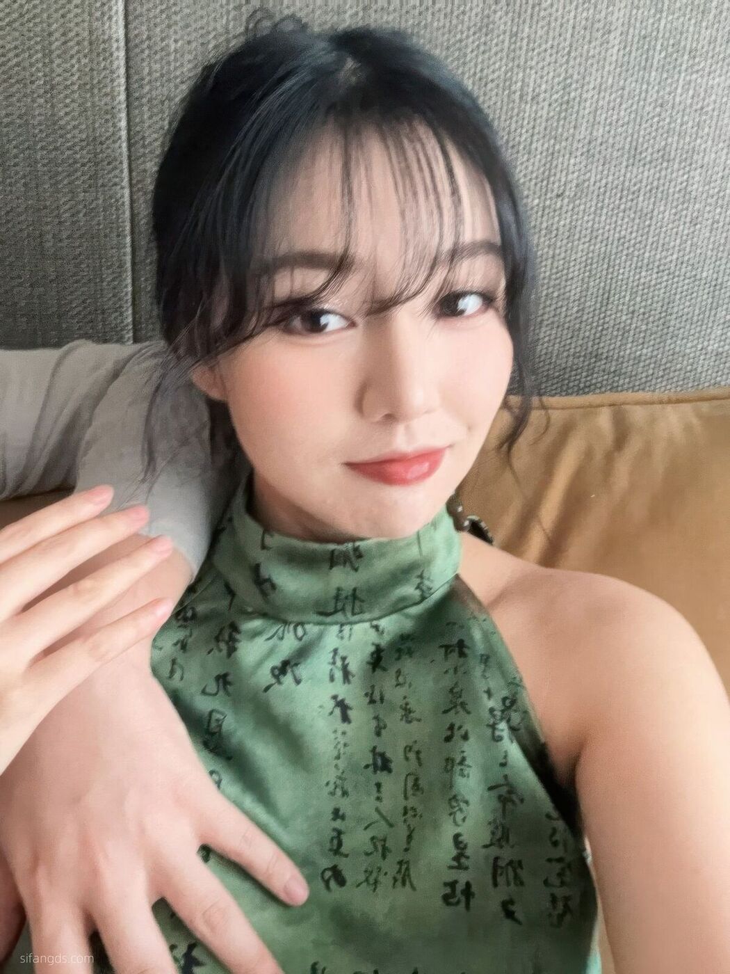 Sha Le Mei Xiao Cang Lao Shi 莎乐美小苍老师 – 网红外围 最新私密群门槛福利 Part07 (60P)