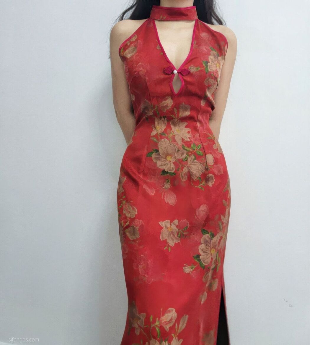 Sha Le Mei Xiao Cang Lao Shi 莎乐美小苍老师 – 网红外围 最新私密群门槛福利 Part06 (61P)