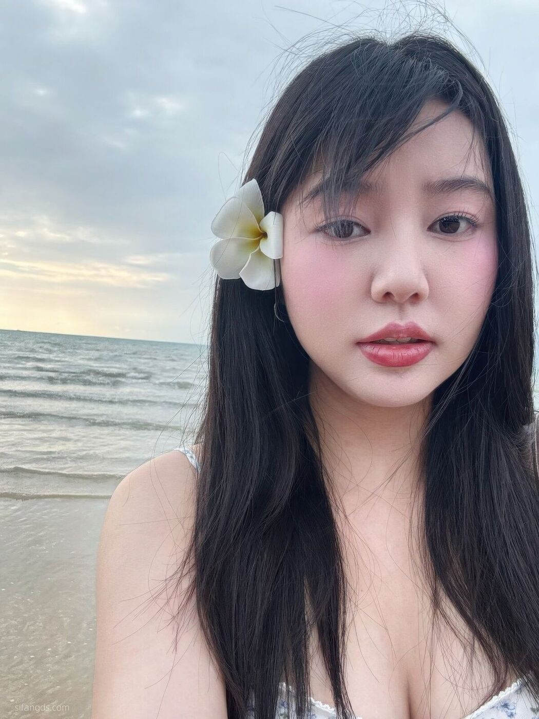 Sha Le Mei Xiao Cang Lao Shi 莎乐美小苍老师 – 网红外围 最新私密群门槛福利 Part06 (61P)