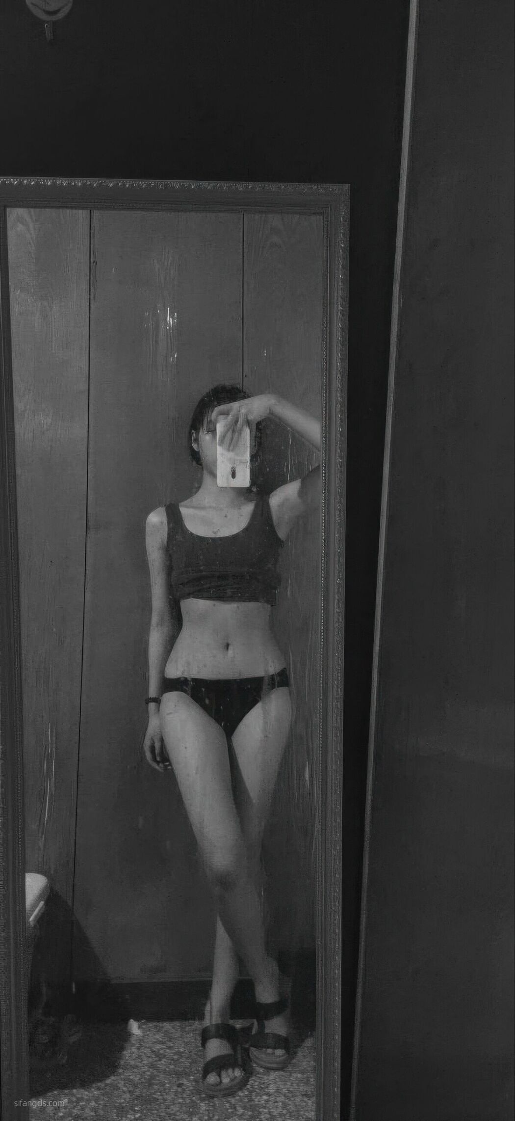 Sha Le Mei Xiao Cang Lao Shi 莎乐美小苍老师 – 网红外围 最新私密群门槛福利 Part06 (61P)