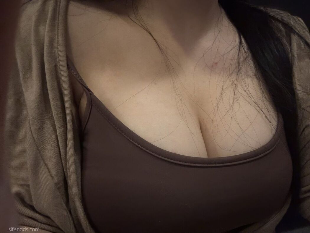 Sha Le Mei Xiao Cang Lao Shi 莎乐美小苍老师 – 网红外围 最新私密群门槛福利 Part06 (61P)