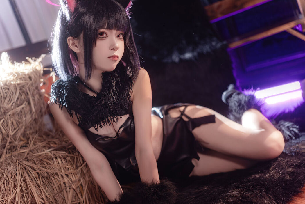 Coser@矢量鱼 – 和纱万圣节 (34P)