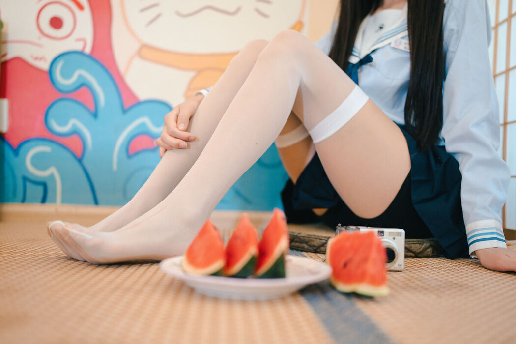 Coser@吃了个迟 – 夏日呓语 Part02 (55P)